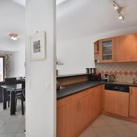 Charming Two-Bedroom Apartment With Balcony And Garage By The Marina Antibes Ngoại thất bức ảnh