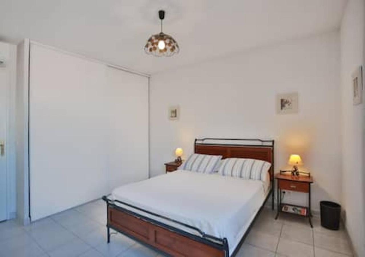 Charming Two-Bedroom Apartment With Balcony And Garage By The Marina Antibes Ngoại thất bức ảnh