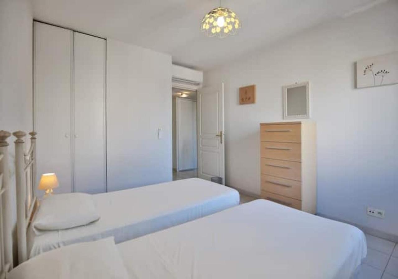 Charming Two-Bedroom Apartment With Balcony And Garage By The Marina Antibes Ngoại thất bức ảnh